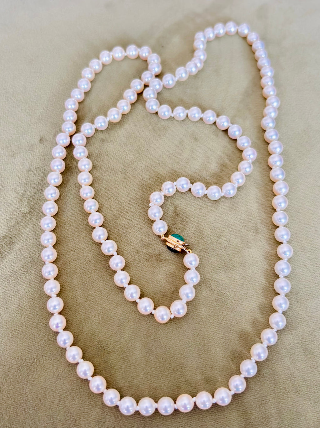 Long Japanese Akoya Cultured Pearl Opera Necklace, 18 Karat Gold Sapphire & Emerald Clasp, 98 cm