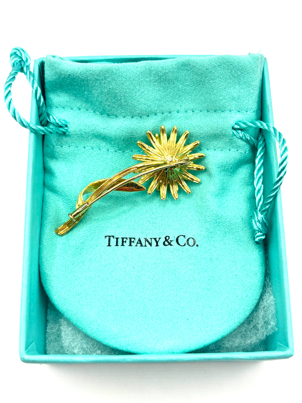 Vintage Tiffany & Co. France Turquoise Flower Brooch in Textured 18K Gold, 1960