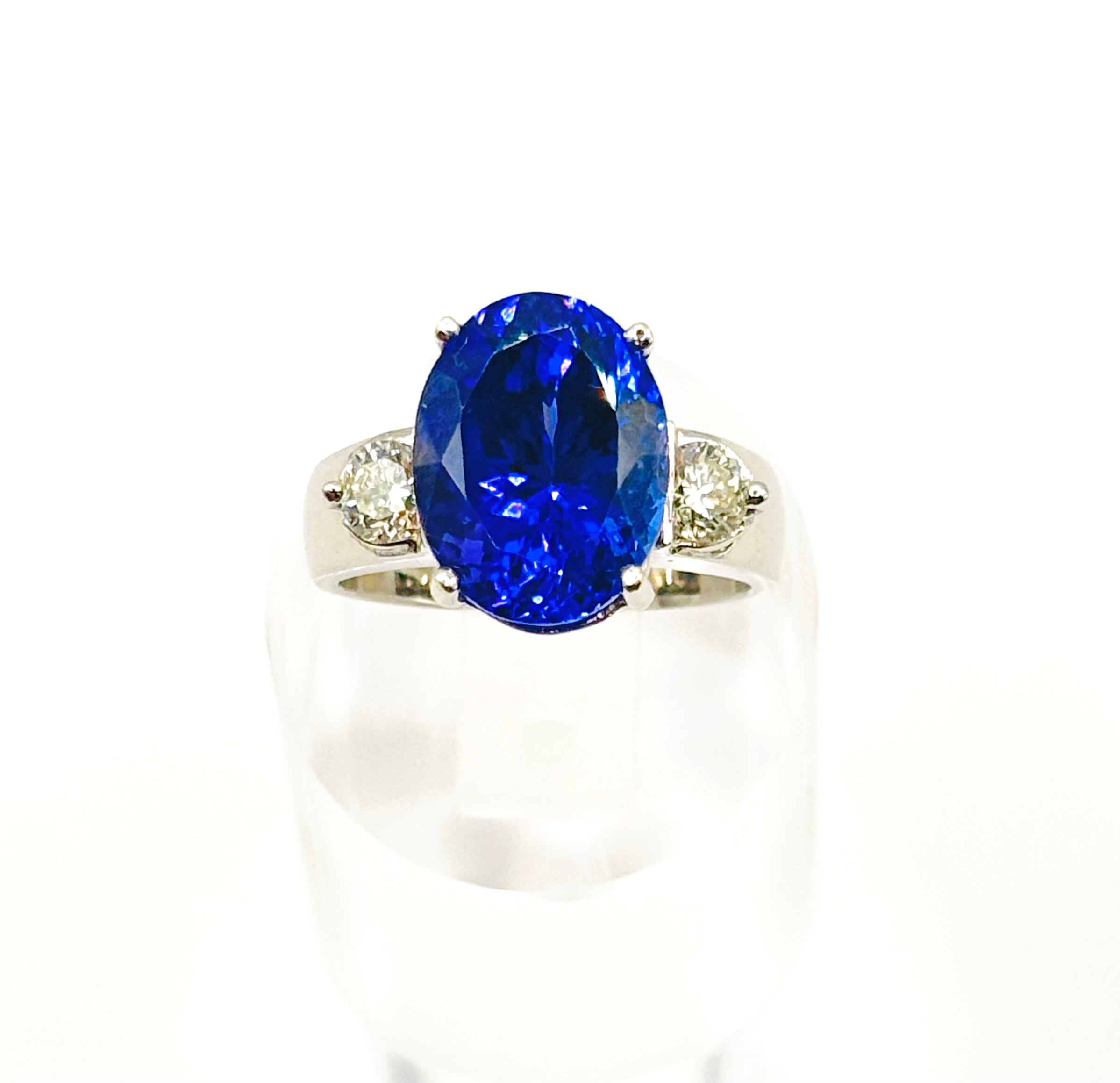7.50 Carat Tanzanite and Diamond Ring in 18 Karat White Gold
