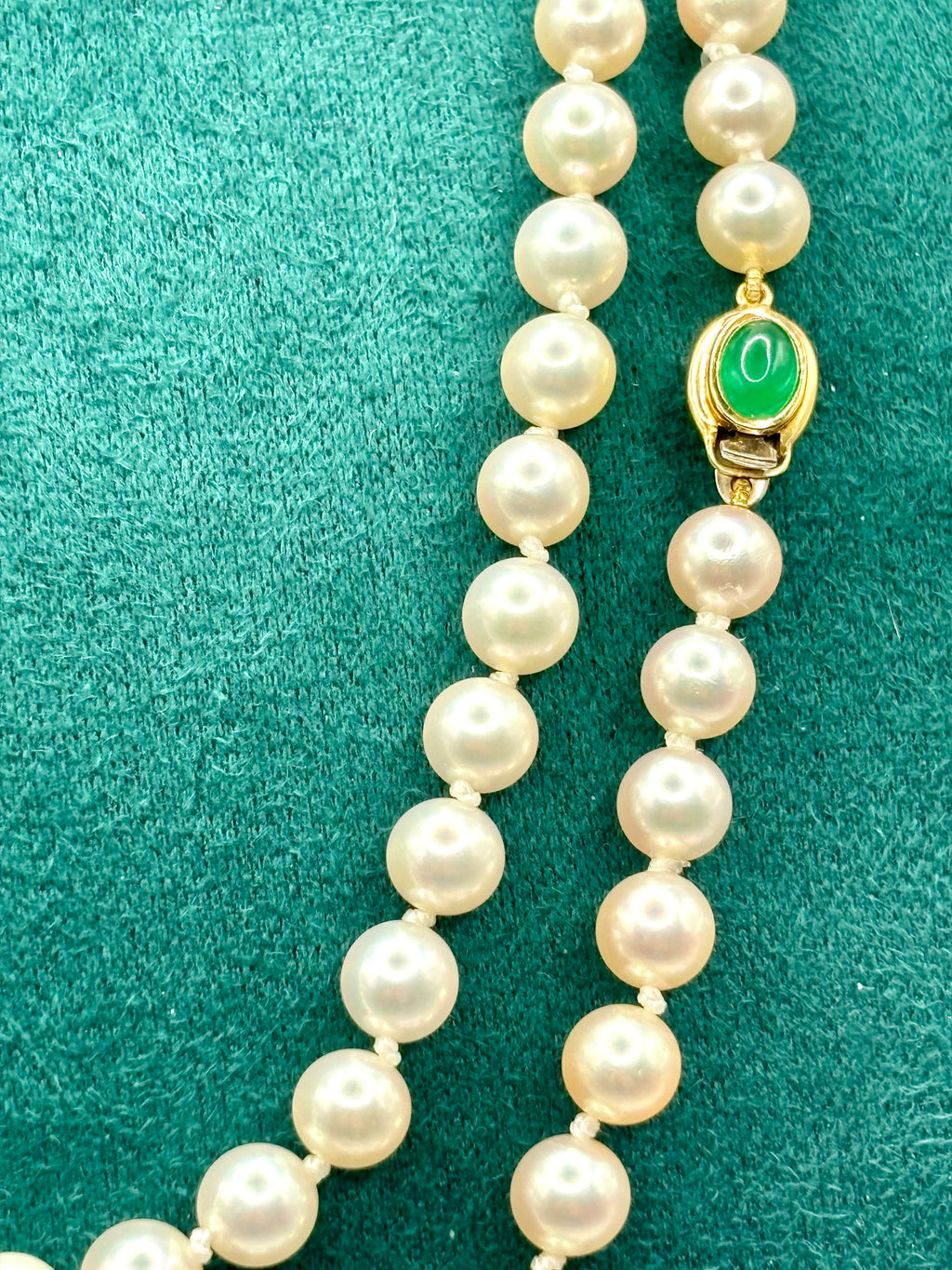 Long Japanese Akoya Cultured Pearl Opera Necklace, 18 Karat Gold Sapphire & Emerald Clasp, 98 cm