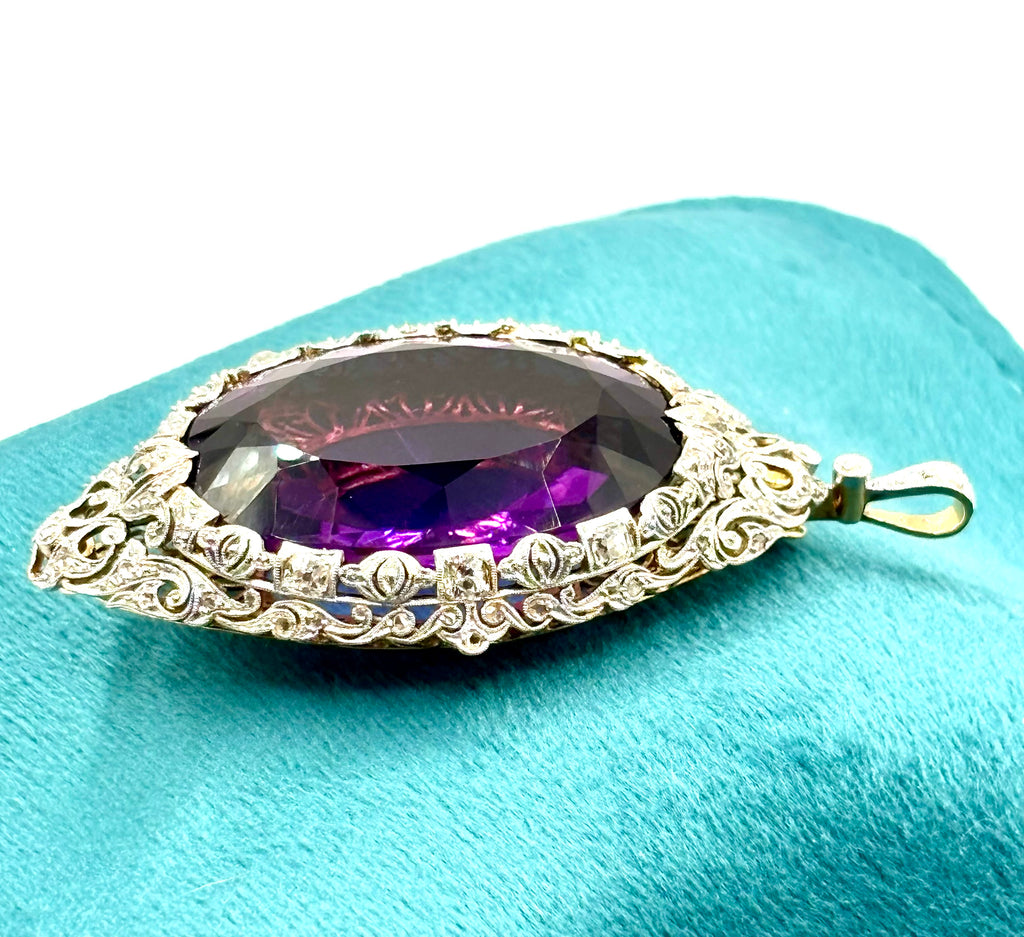 Edwardian Platinum-Topped Gold Convertible Brooch Pendant with Monumental Oval Amethyst and Old-Cut Diamonds, Circa 1900–1915
