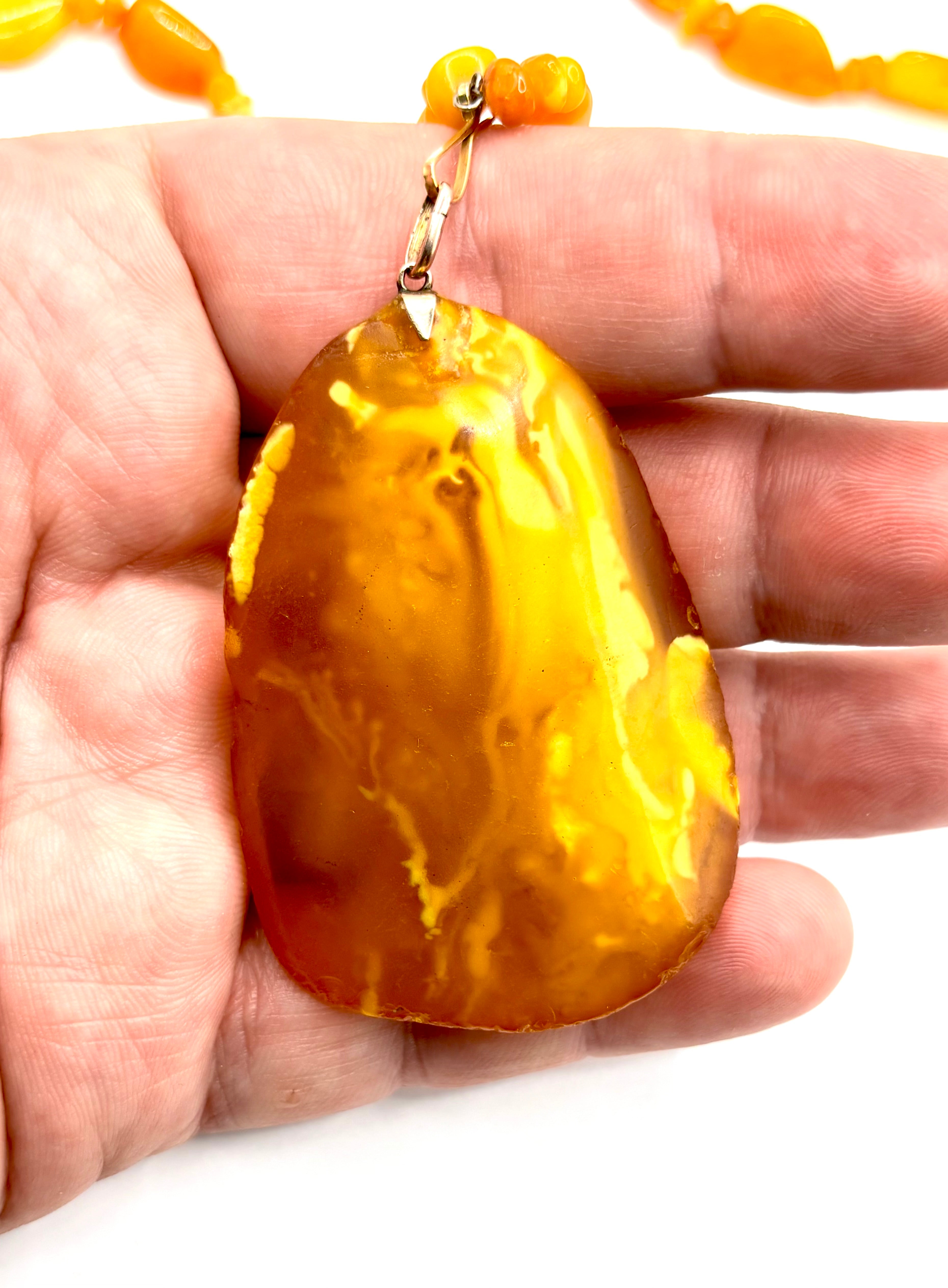 Vintage Baltic Amber Statement Necklace with Large Freeform Pendant, 9K Gold, Circa 1970