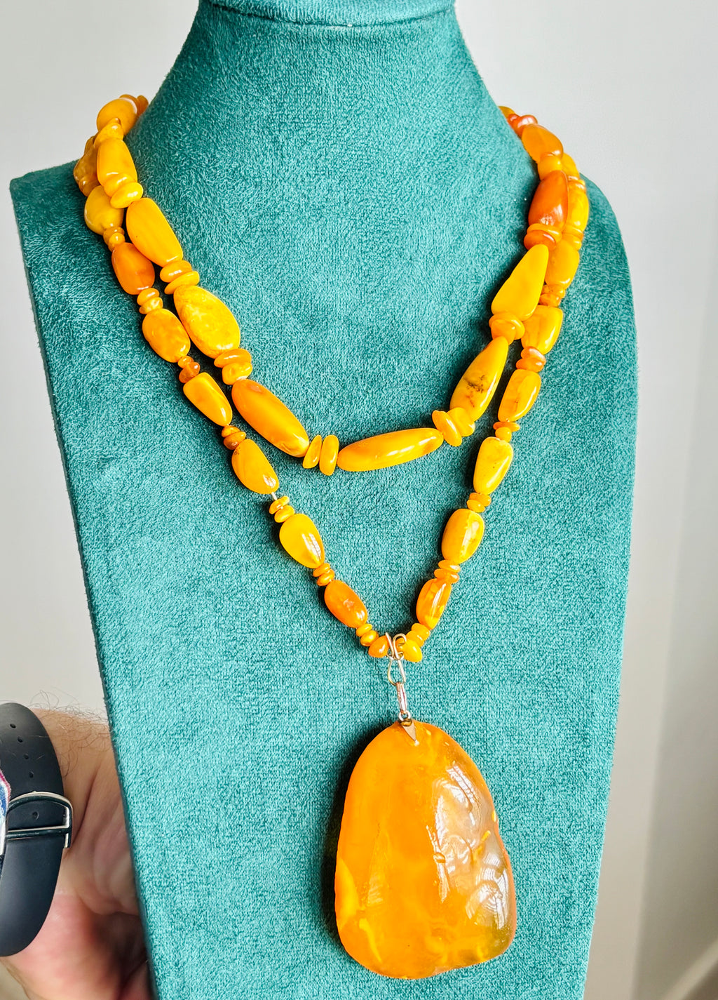 Vintage Baltic Amber Statement Necklace with Large Freeform Pendant, 9K Gold, Circa 1970