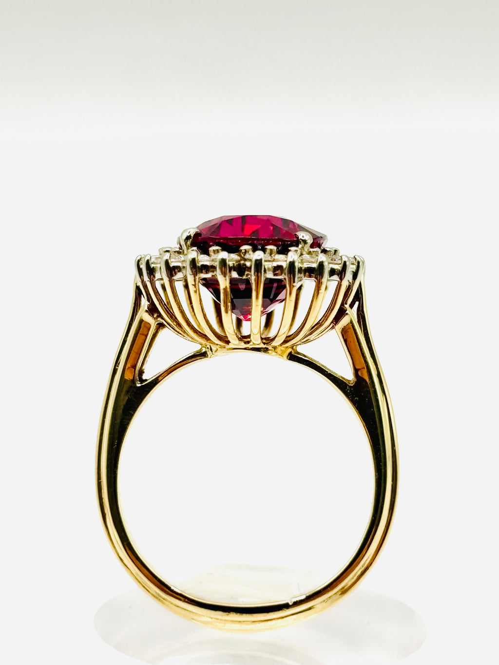 Exquisite Vintage Cocktail Ring 7.15 Carat Rhodolite Garnet with Diamonds in 18K Gold