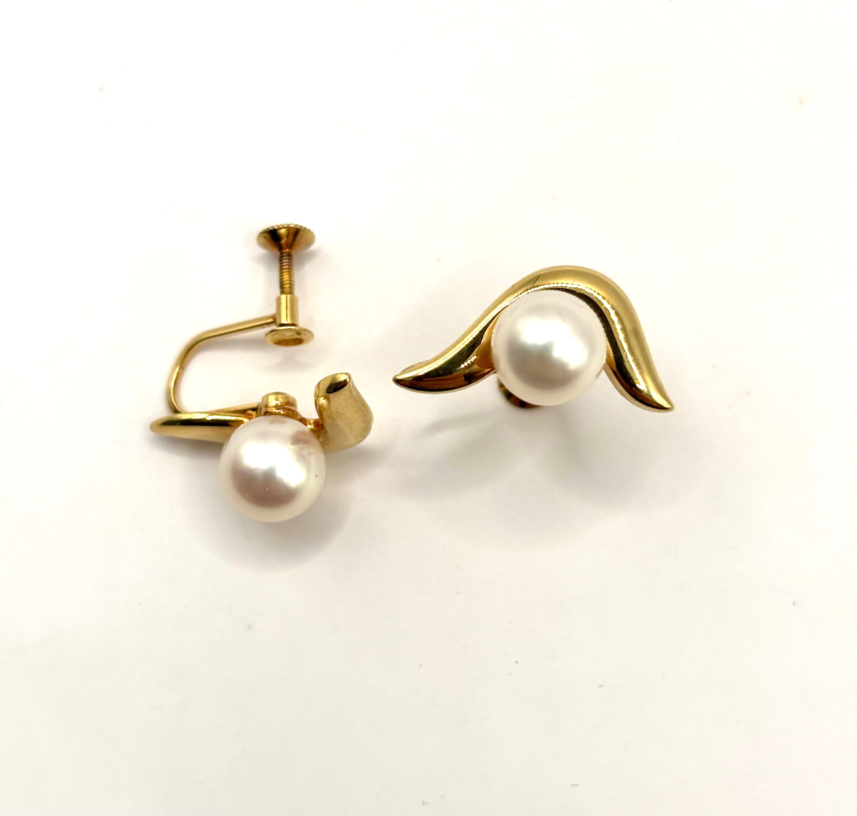Vintage Mikimoto Akoya Pearl and 18 Karat Gold Sculptural Earrings, circa 1960s
