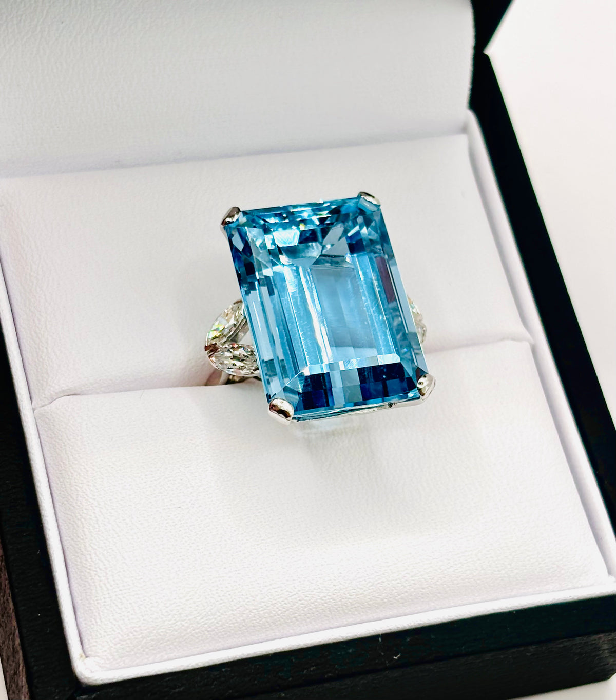 Impressive Large Aquamarine Cocktail Ring, 30 Carats, Art Deco style and 0.80 Marquise Diamonds in 18k White Gold