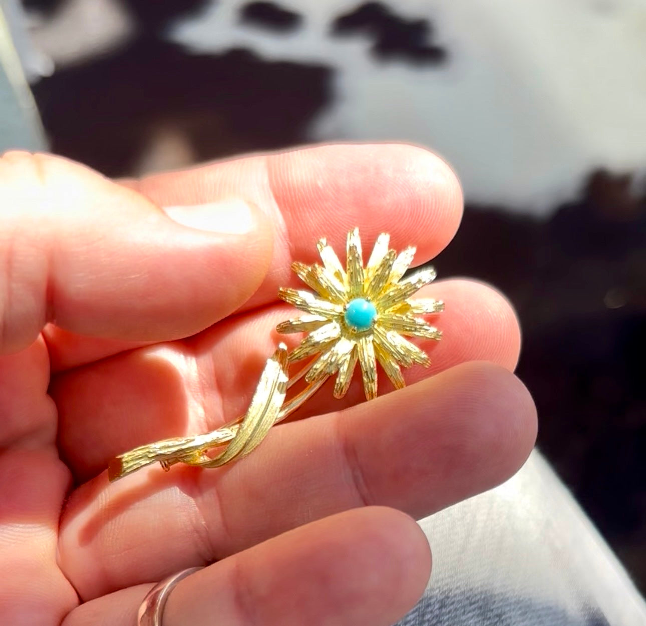 Vintage Tiffany & Co. France Turquoise Flower Brooch in Textured 18K Gold, 1960