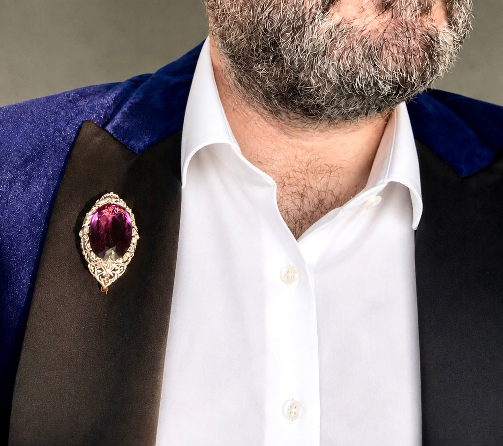 Edwardian Platinum-Topped Gold Convertible Brooch Pendant with Monumental Oval Amethyst and Old-Cut Diamonds, Circa 1900–1915