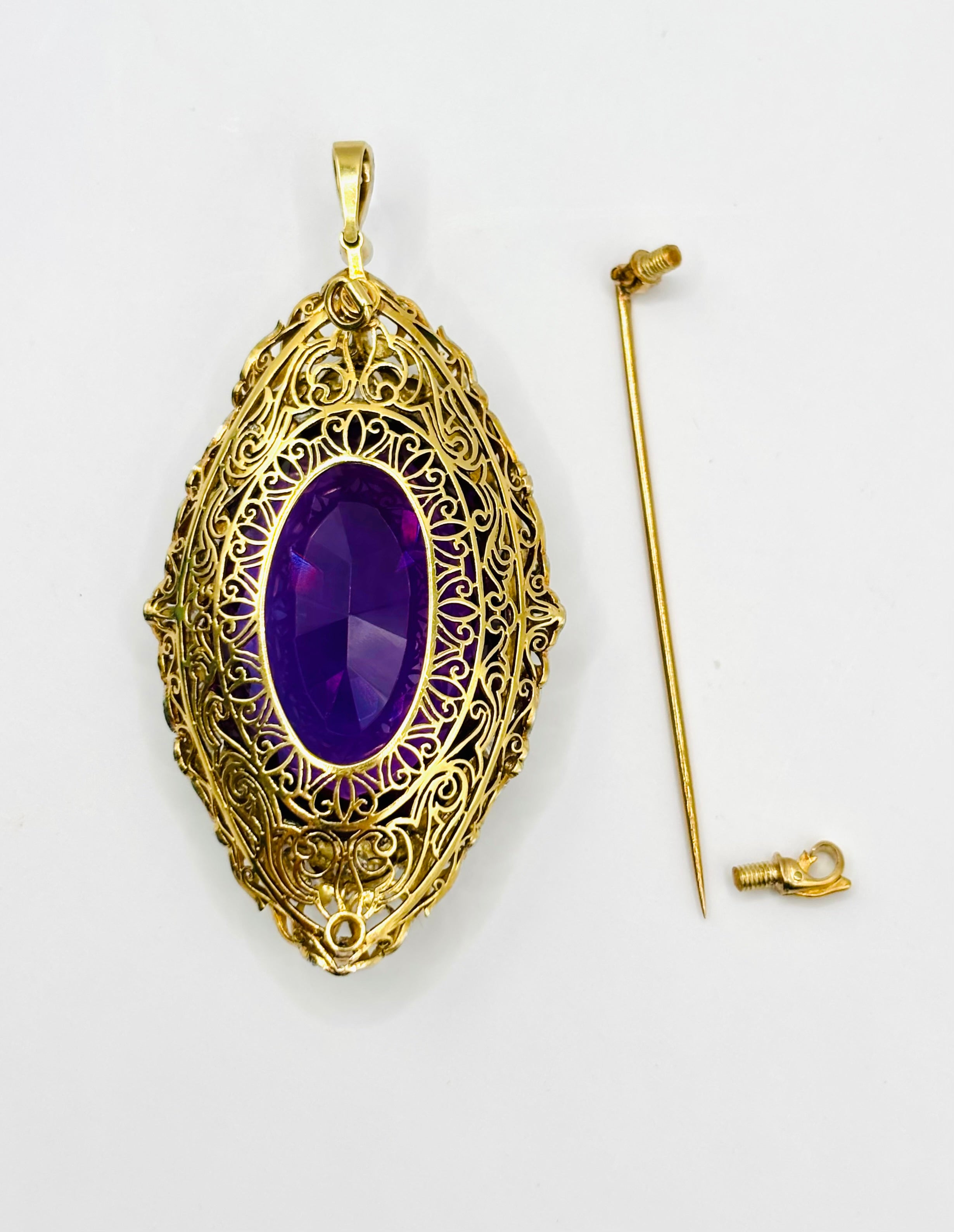Edwardian Platinum-Topped Gold Convertible Brooch Pendant with Monumental Oval Amethyst and Old-Cut Diamonds, Circa 1900–1915