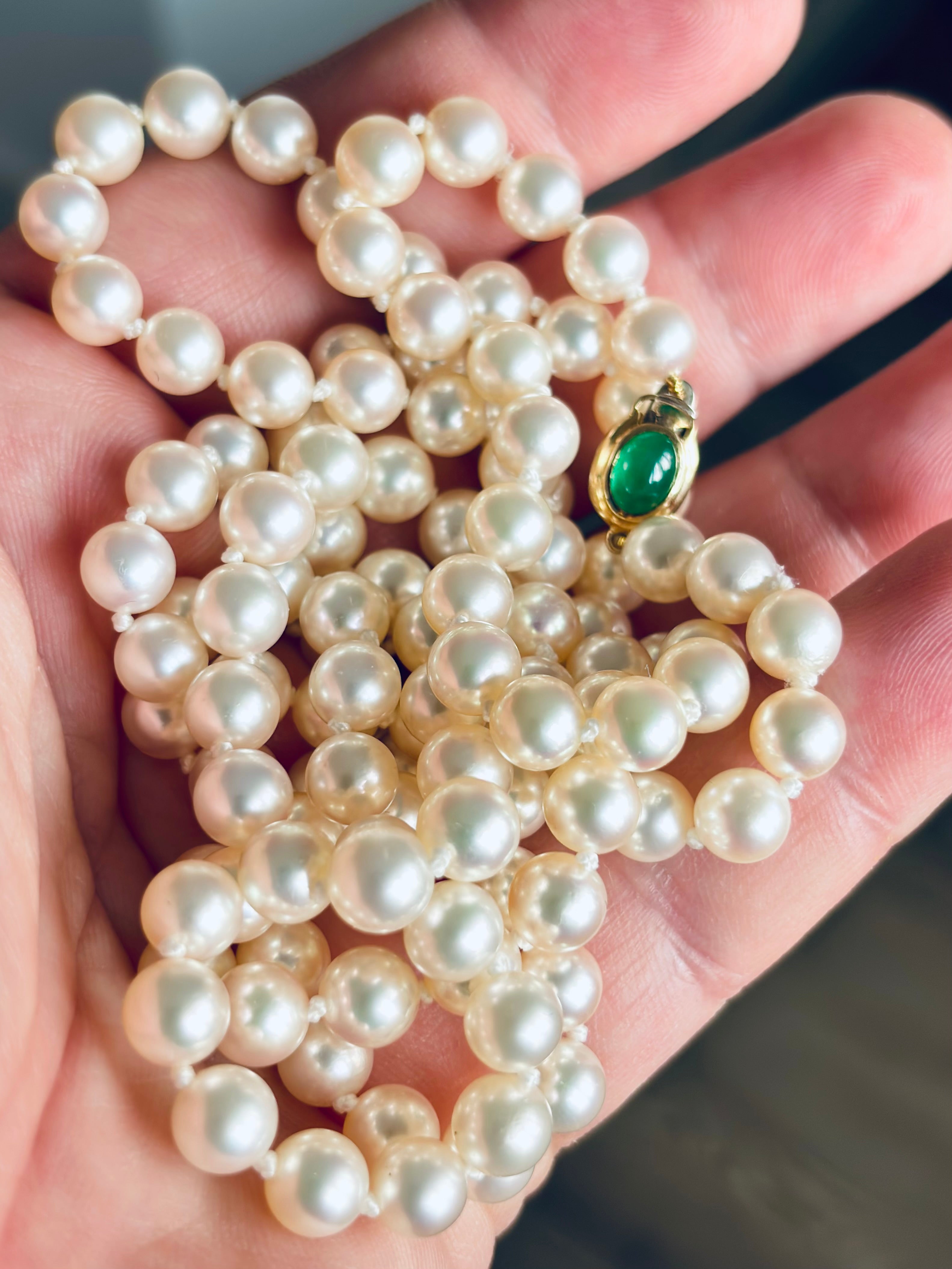 Long Japanese Akoya Cultured Pearl Opera Necklace, 18 Karat Gold Sapphire & Emerald Clasp, 98 cm