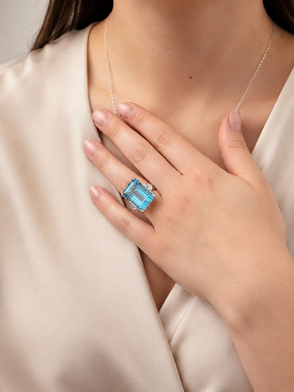 Impressive Large Aquamarine Cocktail Ring, 30 Carats, Art Deco style and 0.80 Marquise Diamonds in 18k White Gold