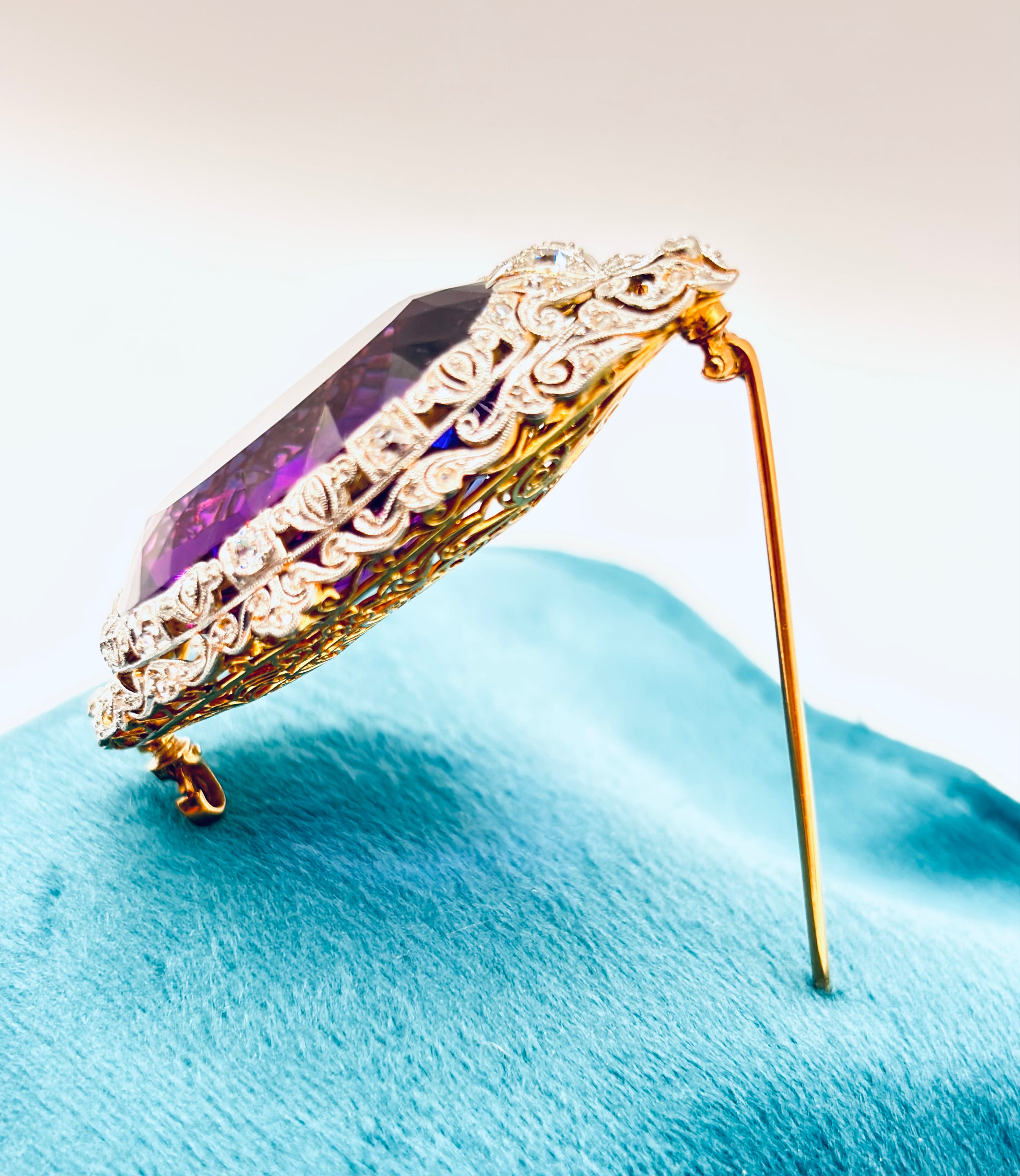 Edwardian Platinum-Topped Gold Convertible Brooch Pendant with Monumental Oval Amethyst and Old-Cut Diamonds, Circa 1900–1915