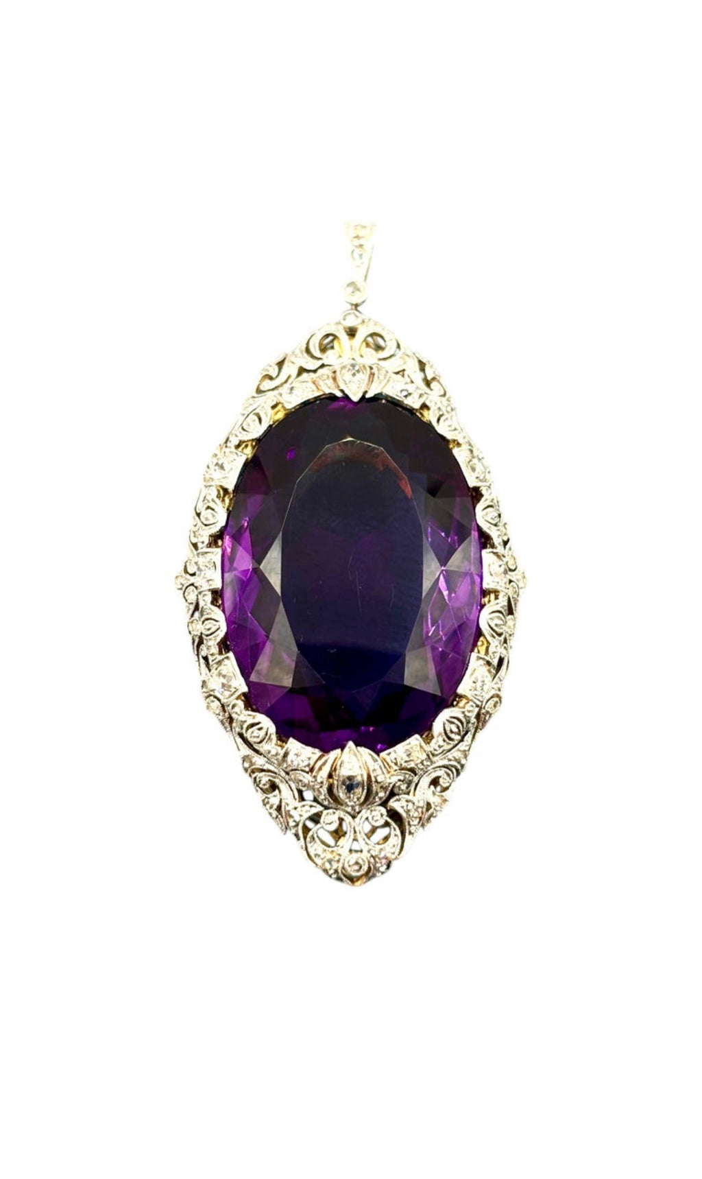 Edwardian Platinum-Topped Gold Convertible Brooch Pendant with Monumental Oval Amethyst and Old-Cut Diamonds, Circa 1900–1915