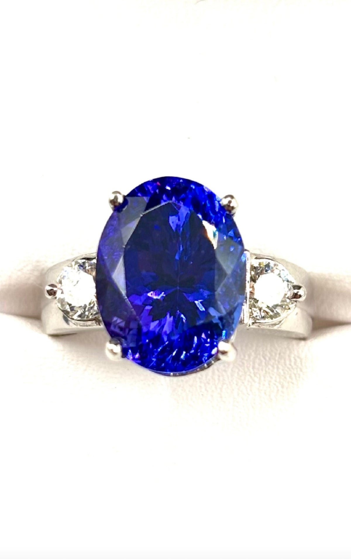 7.50 Carat Tanzanite and Diamond Ring in 18 Karat White Gold