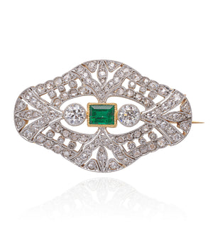 EMERALD & DIAMONDS PLATINUM and Gold Brooch c1910