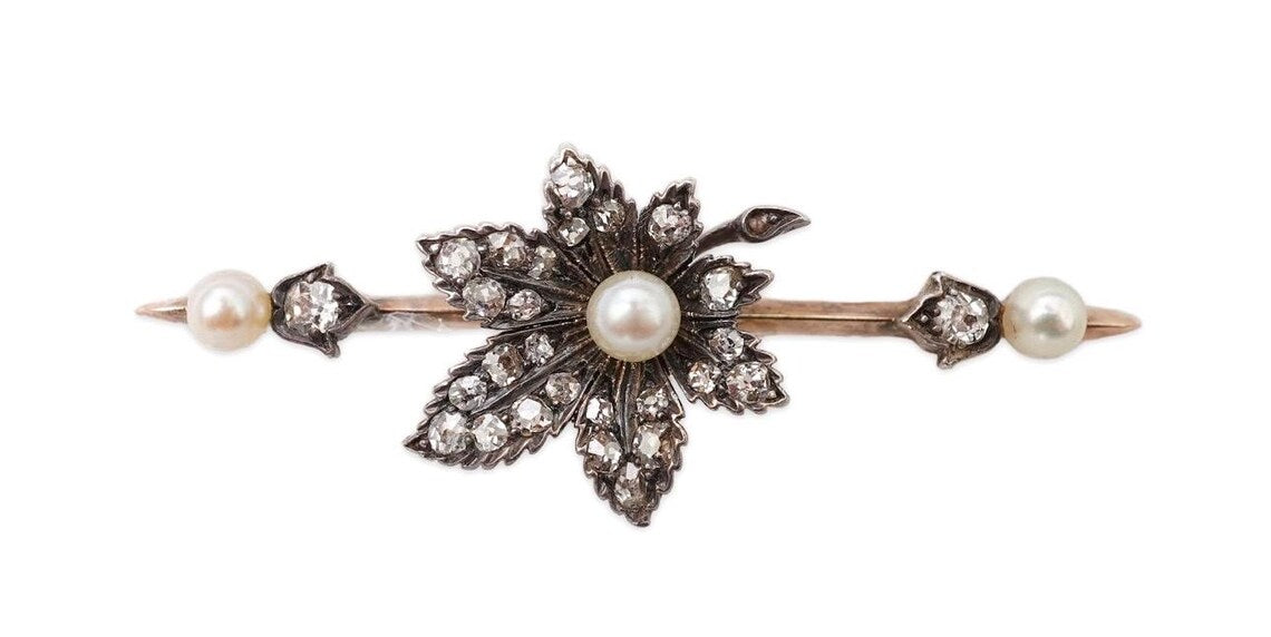 Early 20th Century Diamond and Pearl Maple Leaf Bar Brooch in Silver and Gold