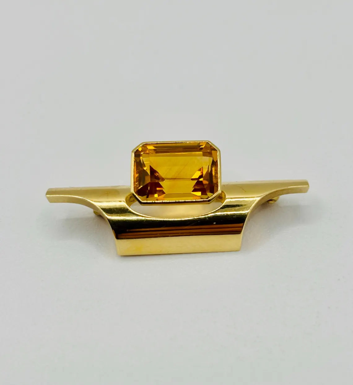 VINTAGE CITRINE & 18k GOLD Brooch