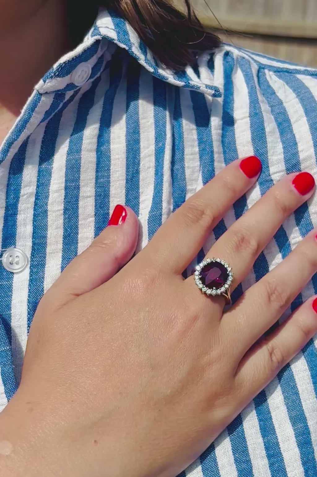 Exquisite Vintage Cocktail Ring 7.15 Carat Rhodolite Garnet with Diamonds in 18K Gold