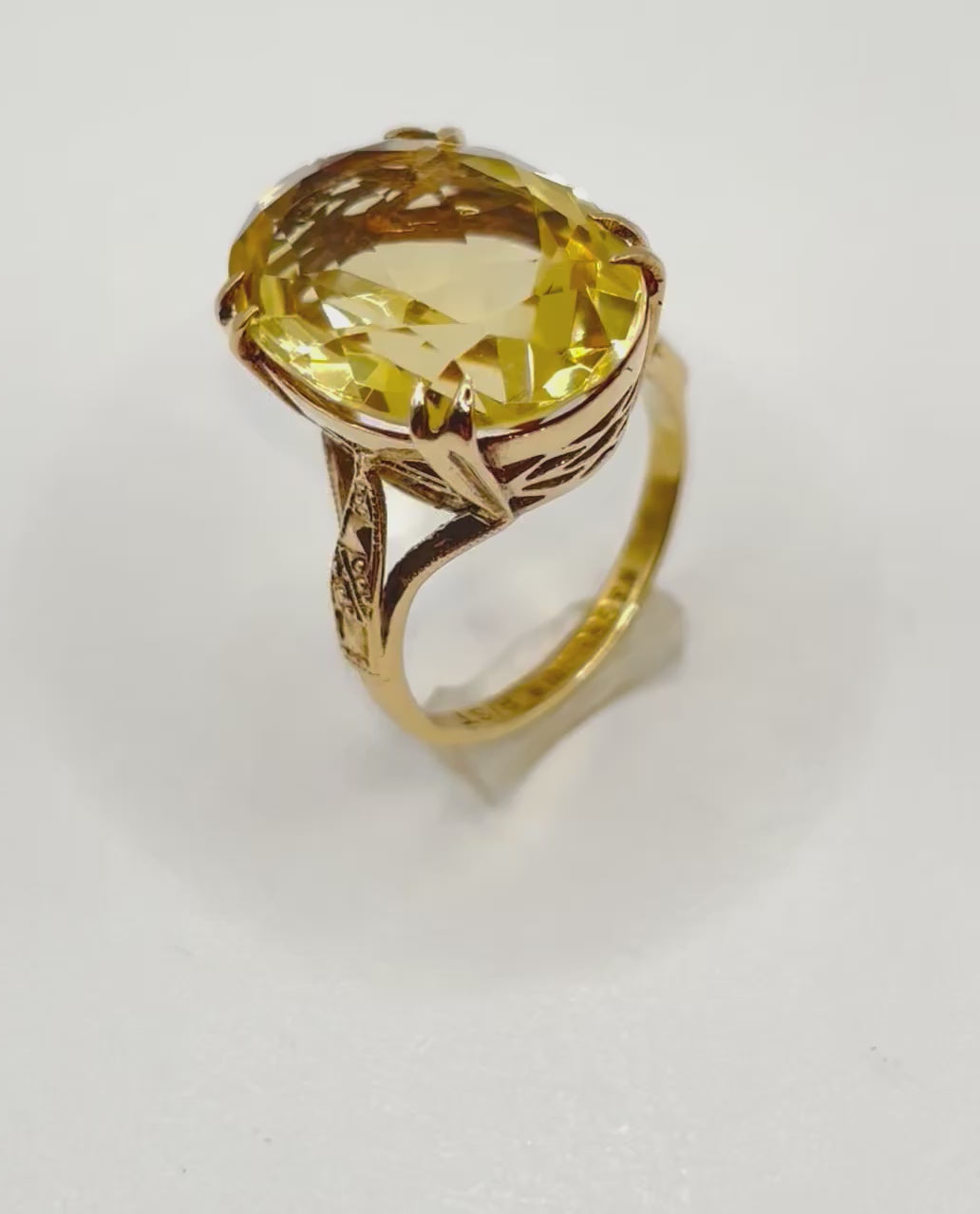 Vintage 1963 William Greenwood Gold Citrine Cocktail Ring
