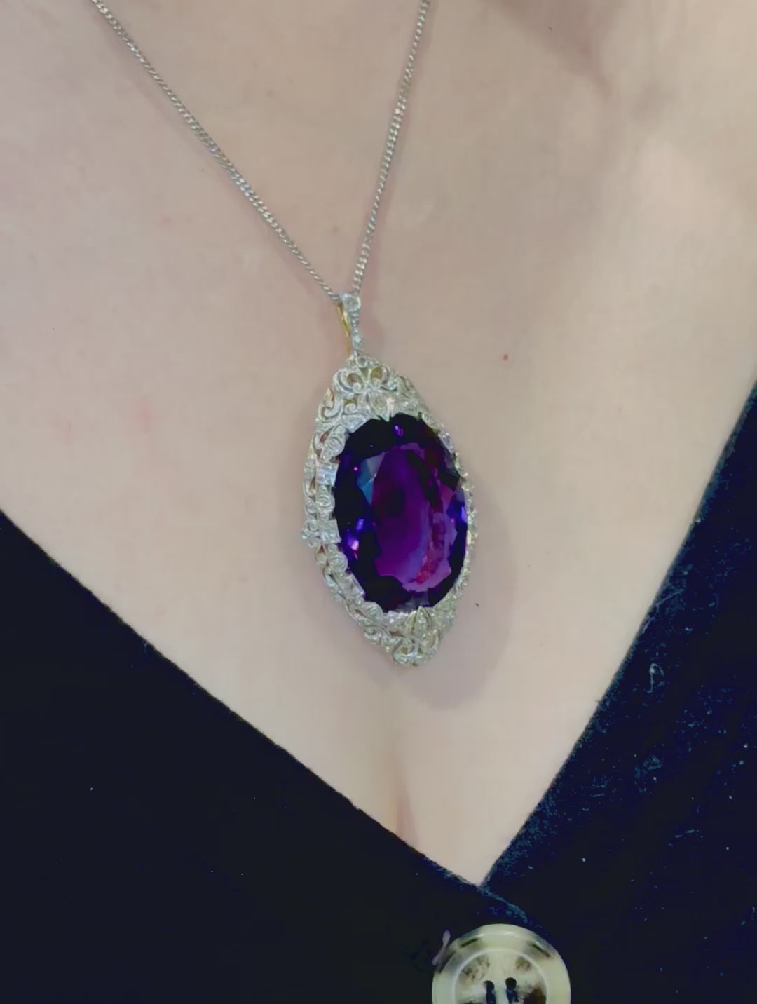 Edwardian Platinum-Topped Gold Convertible Brooch Pendant with Monumental Oval Amethyst and Old-Cut Diamonds, Circa 1900–1915