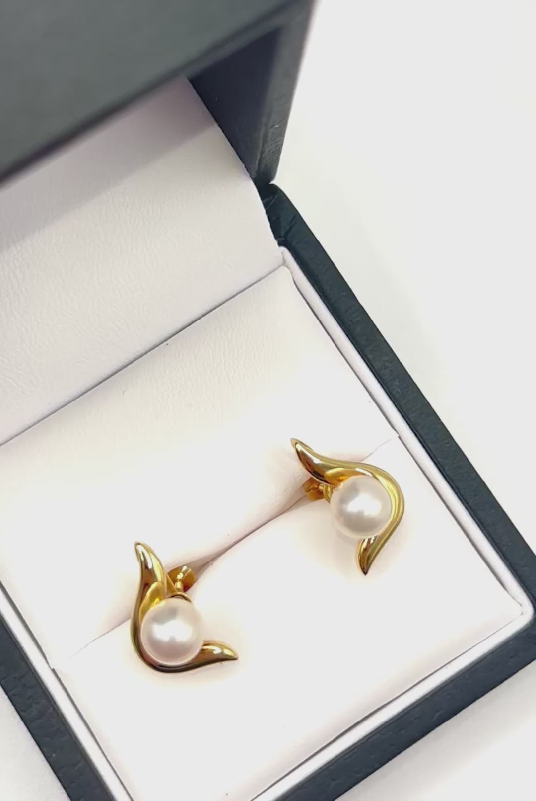 Vintage Mikimoto Akoya Pearl and 18 Karat Gold Sculptural Earrings, circa 1960s