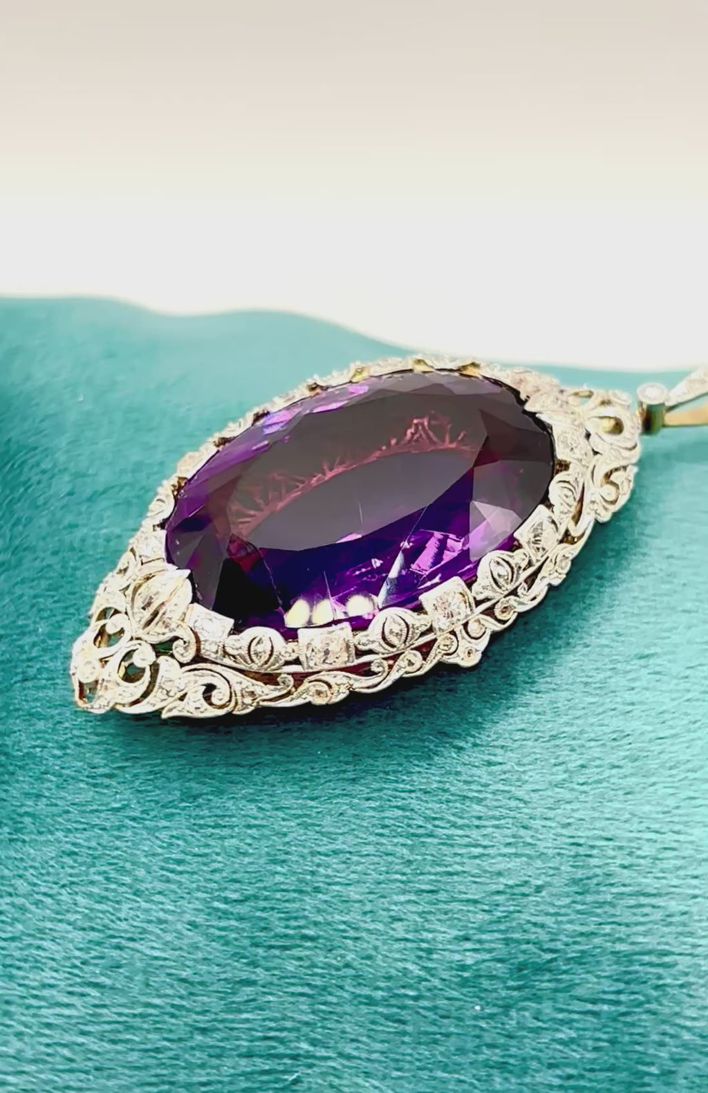 Edwardian Platinum-Topped Gold Convertible Brooch Pendant with Monumental Oval Amethyst and Old-Cut Diamonds, Circa 1900–1915