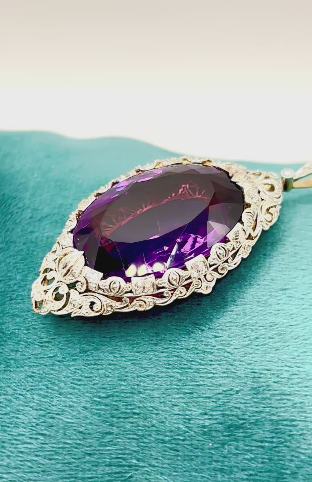 Edwardian Platinum-Topped Gold Convertible Brooch Pendant with Monumental Oval Amethyst and Old-Cut Diamonds, Circa 1900–1915